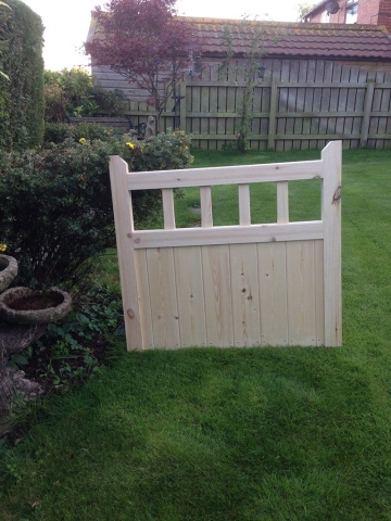 wooden-side-gates-east-yorkshire-05