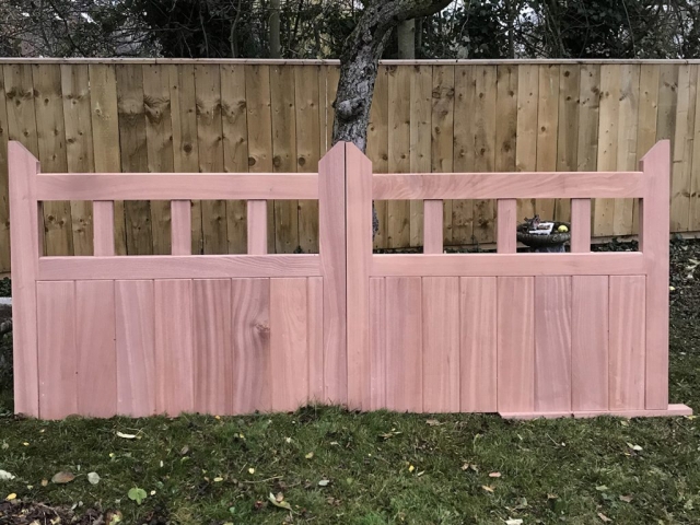 hard-wood-gates-east-yourkshire-1