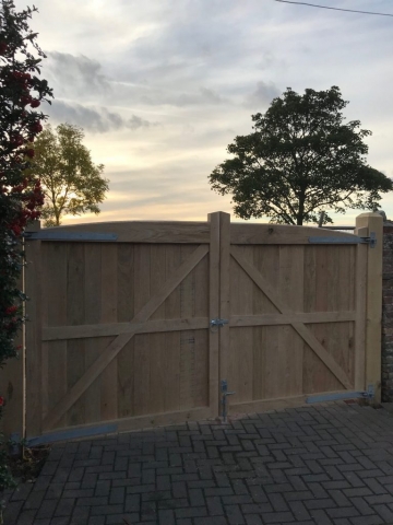hardwood-gates-east-yorkshire-1
